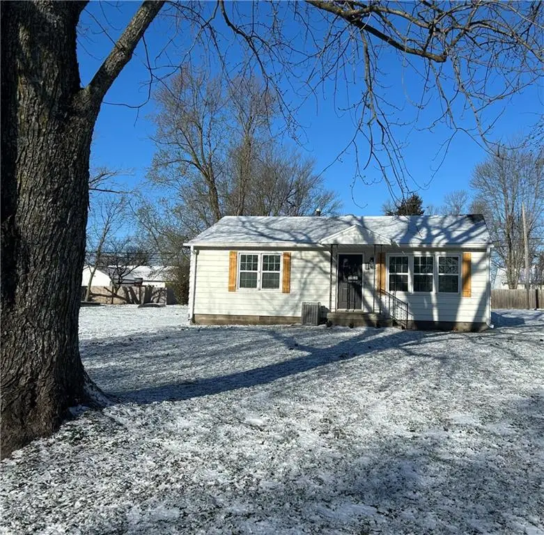 402 N Lee Street, Leeton, MO 64761 - #2