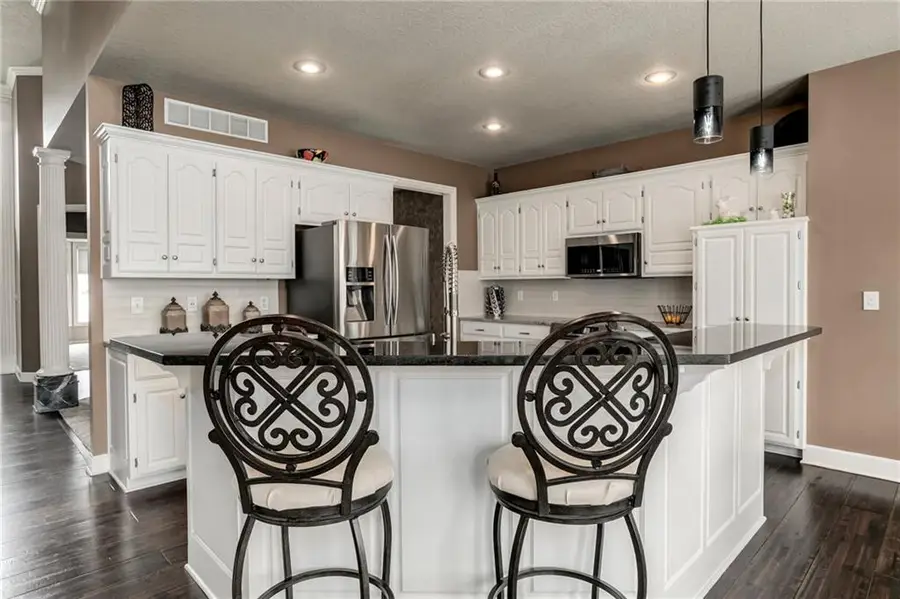 9839 Vista Drive, Lenexa, KS 66220 - #3