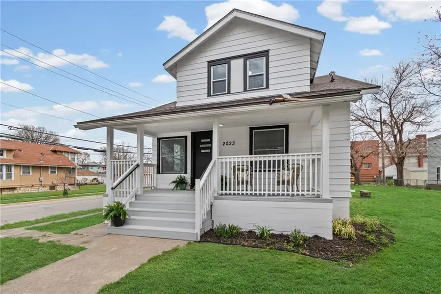 2023 Fayette Street, North Kansas City, MO 64116 - #2