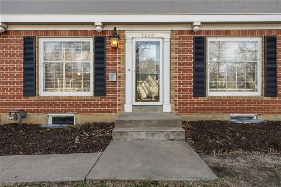 Address Withheld By Seller, Kansas City, MO 64131 - #3