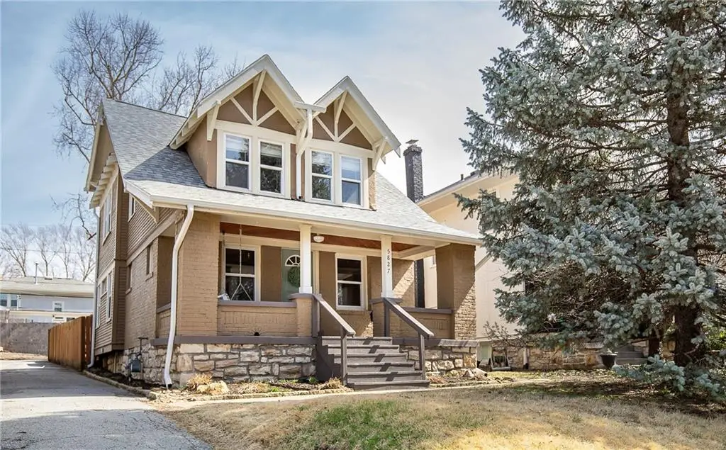 5827 Cherry Street, Kansas City, MO 64110 - #1