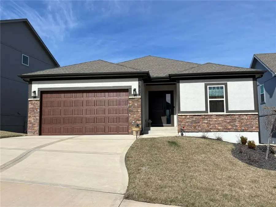 16104 Ryan Circle, Parkville, MO 64152 - #2