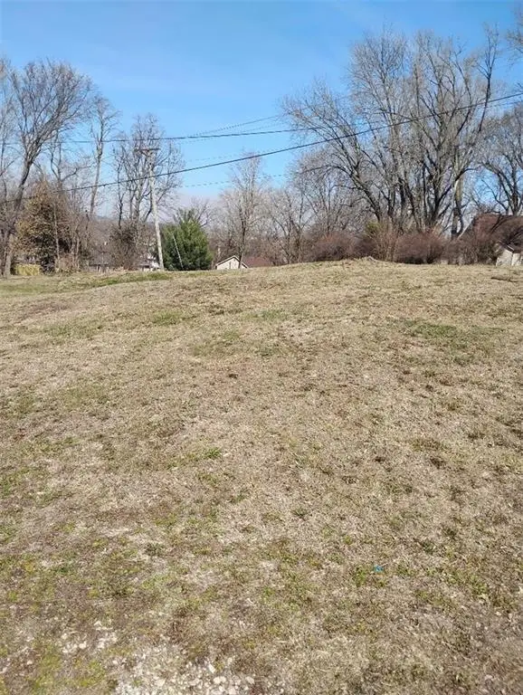 W Royle Street, Richmond, MO 64085 - #1