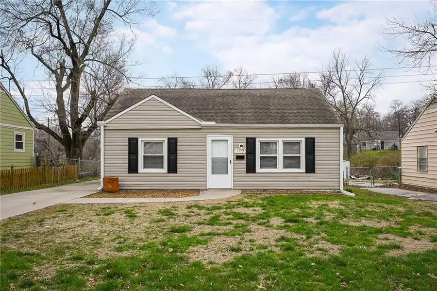 5117 Crest Drive, Kansas City, KS 66106 - #3