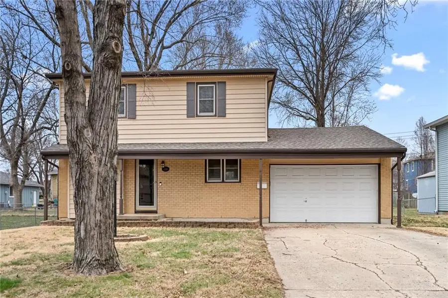 12110 W 93rd Street, Lenexa, KS 66215 - #2