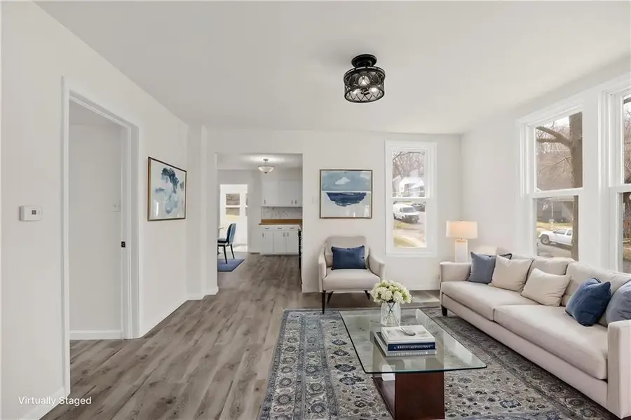 402 Blake Street, Saint Joseph, MO 64504 - #2