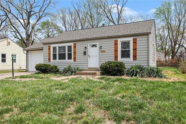 7725 Conser Street, Overland Park, KS 66204