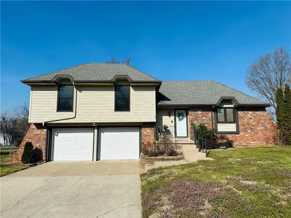 109 S Vansant Street, Clinton, MO 64735