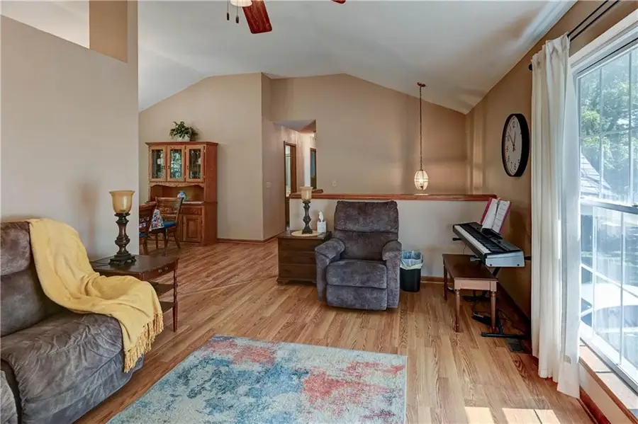 816 E Whitney Street, Olathe, KS 66061 - #3