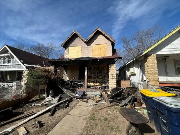 3910 Wabash Avenue, Kansas City, MO 64130