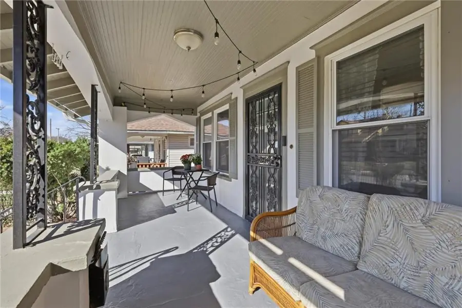 4321 Bellefontaine Avenue, Kansas City, MO 64130 - #2