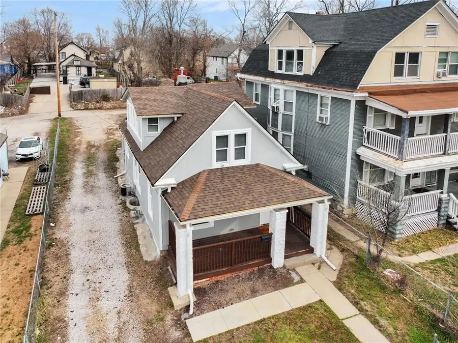 1036 Sandusky Avenue, Kansas City, KS 66102 - #2