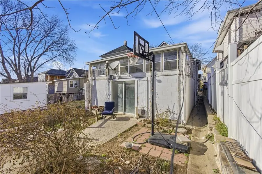 635 Orville Avenue, Kansas City, KS 66101 - #2