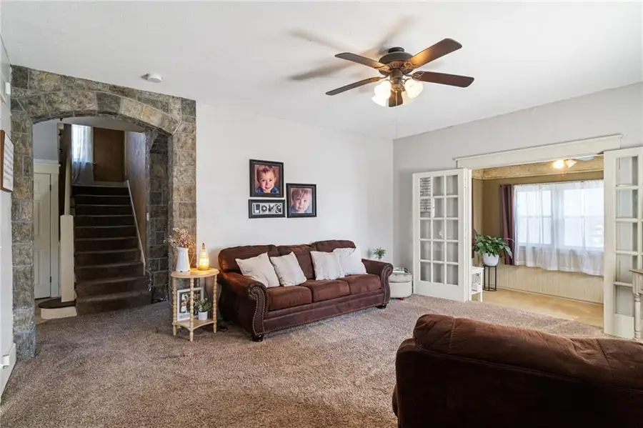 2709 Felix Street, Saint Joseph, MO 64501 - #2