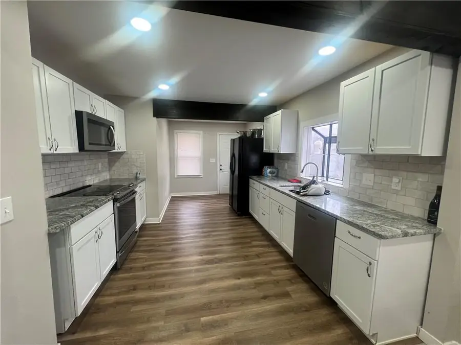 3081 N 21st Street, Kansas City, KS 66104 - #3