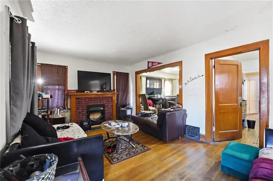 5622 Olive Street, Kansas City, MO 64130 - #3