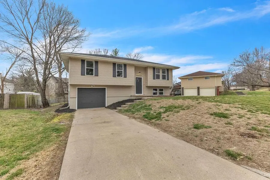 4606 Zebra Lane, Saint Joseph, MO 64506 - #2