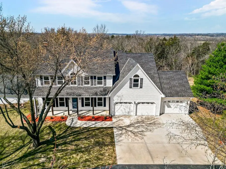 5550 Clare Road, Shawnee, KS 66226 - #2