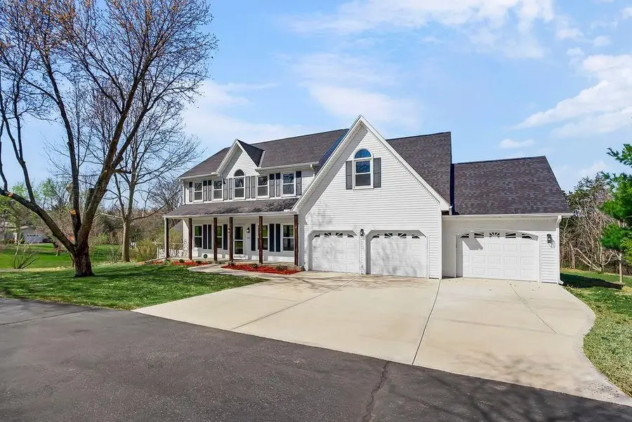 5550 Clare Road, Shawnee, KS 66226 - #3