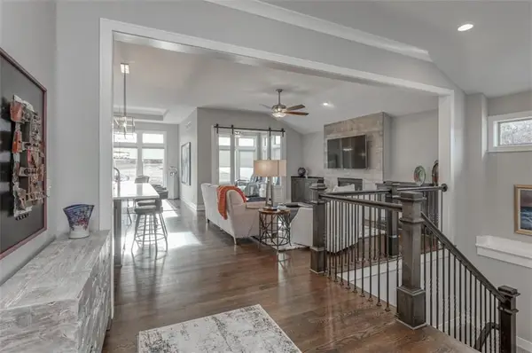 13845 Westgate Street, Overland Park, KS 66221