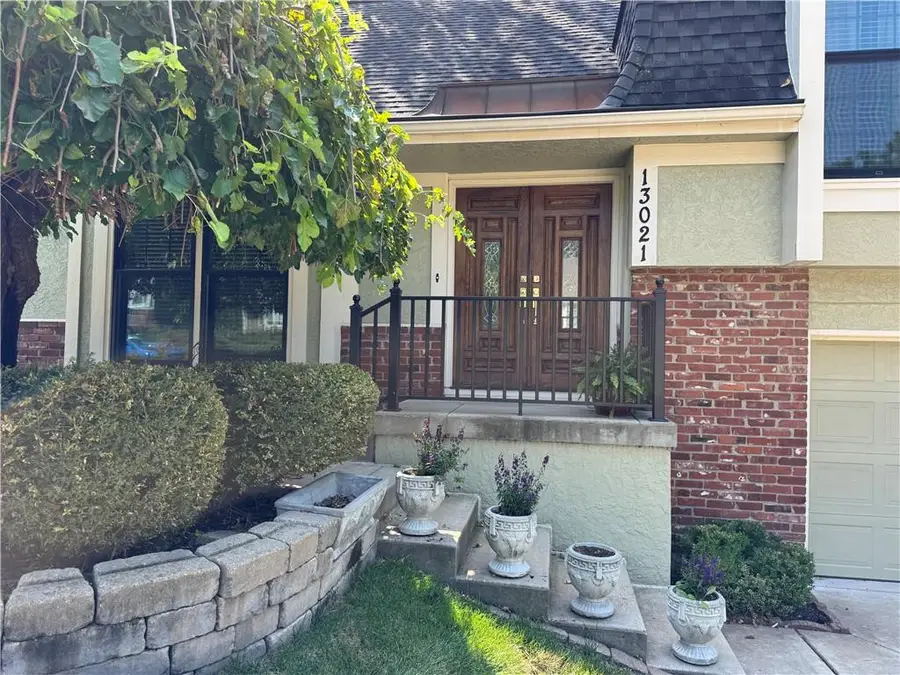 13021 W 102nd Terrace, Lenexa, KS 66215 - #2