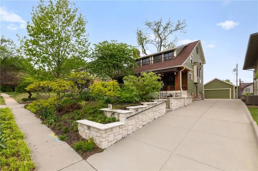 46 E 52nd Street, Kansas City, MO 64112 - #3