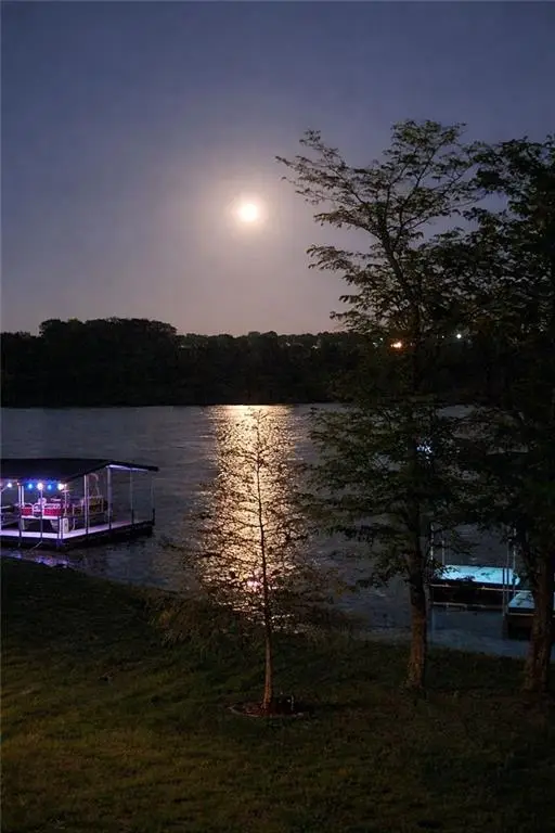 1405 Kensington Lane, Raymore, MO 64083 - #2