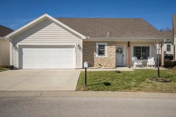 1771 S Park Drive, Tonganoxie, KS 66086