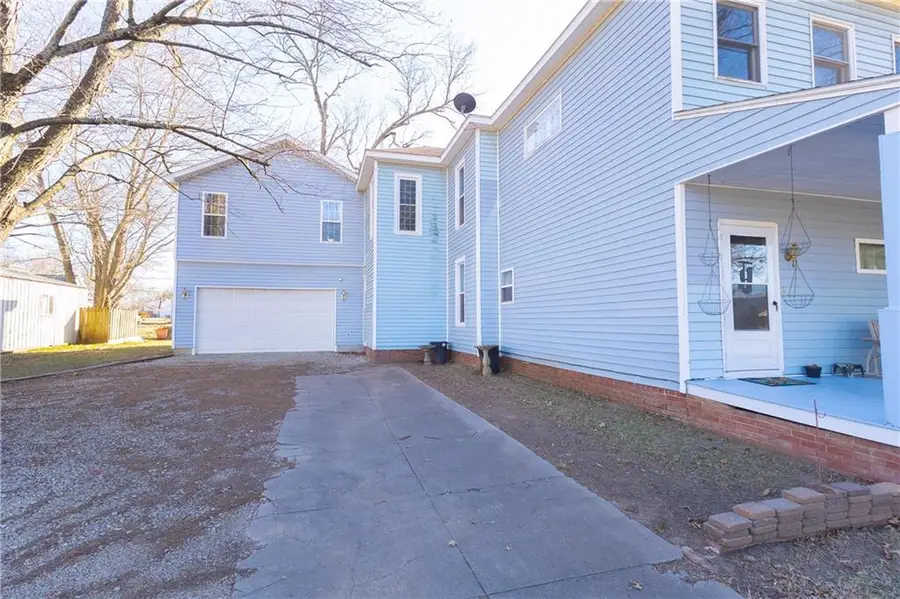 703 E 4th Street, Cherryvale, KS 67335 - #3