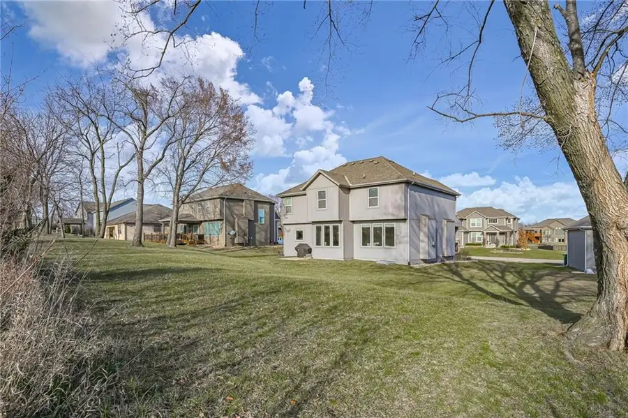 3330 N 128th Terrace, Kansas City, KS 66109 - #3