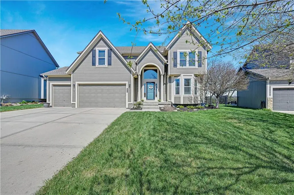21814 W 95th Terrace, Lenexa, KS 66220 - #1