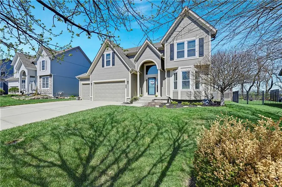 21814 W 95th Terrace, Lenexa, KS 66220 - #2