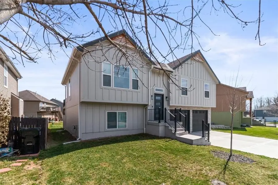 625 N Rockwell Court, Independence, MO 64056 - #2