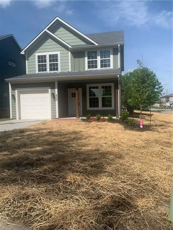 622 NW Charlotte Street, Grain Valley, MO 64029 - #2