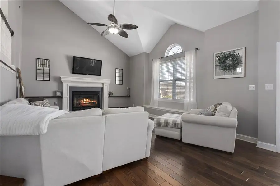 1337 SE 12th Terrace, Lees Summit, MO 64081 - #3