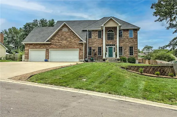 71 Arrowhead Drive, Lexington, MO 64067