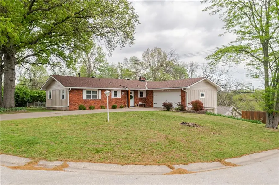 6354 Freeman Avenue, Kansas City, KS 66102 - #3