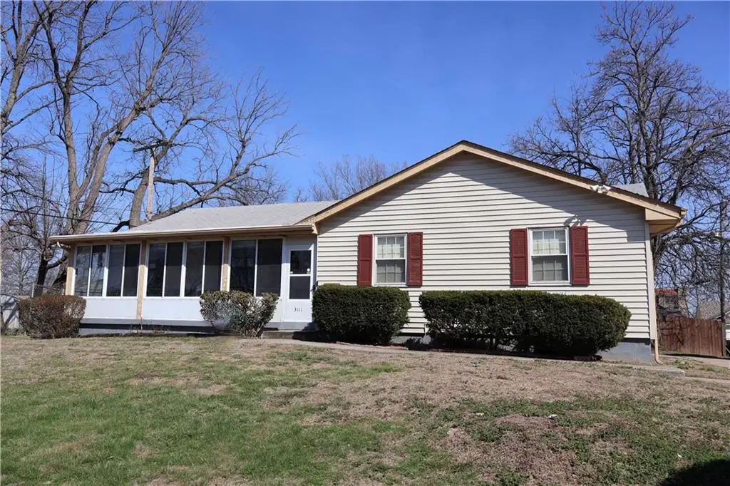 3111 Kensington Avenue, Kansas City, MO 64128 - #1