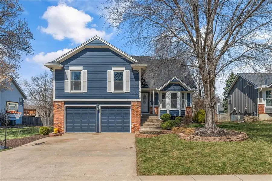 16116 W 125th Street, Olathe, KS 66062 - #2