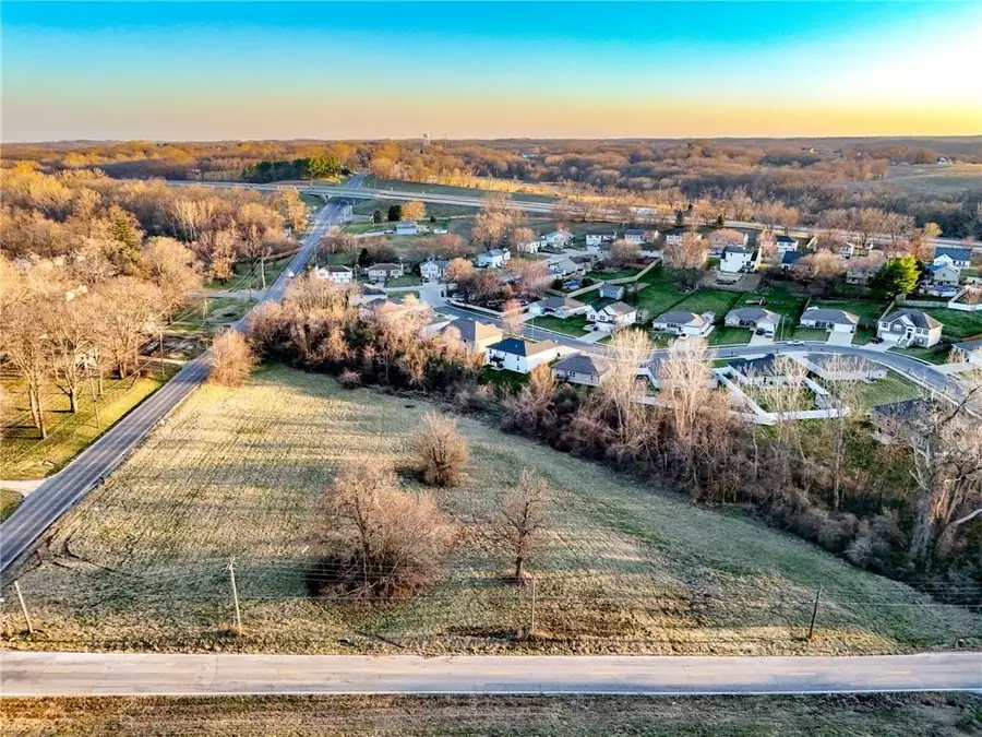 S 11th St Road, Saint Joseph, MO 64503 - #3
