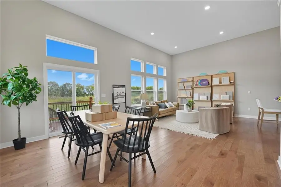 1322 S 4th Street E, Louisburg, KS 66053 - #3