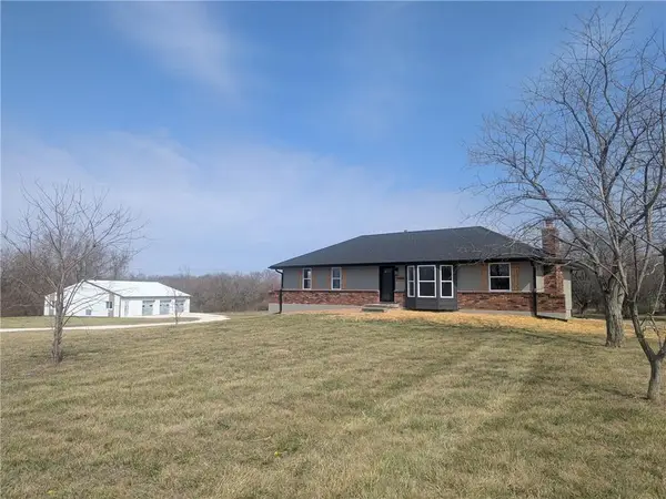 20606 E 220th Street, Harrisonville, MO 64701