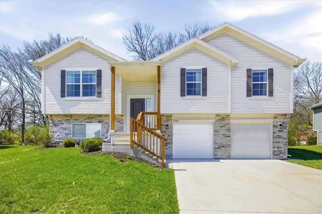 21702 Westover Road, Peculiar, MO 64078 - #1