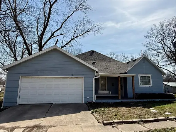 423 Yuba Street, Burlington, KS 66839