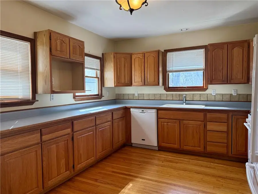 423 Yuba Street, Burlington, KS 66839 - #3