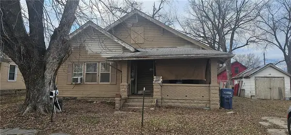 117 E Clark Street, Brookfield, MO 64628