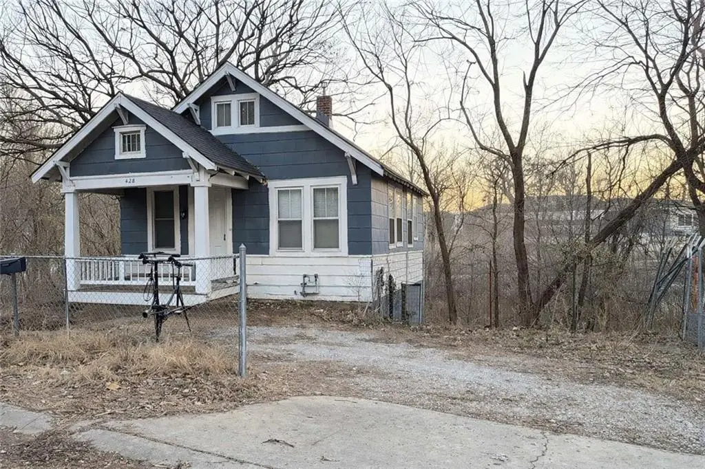 428 S Kentucky Avenue, Independence, MO 64053 - #1