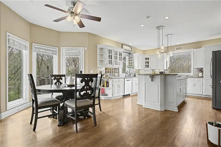 13505 W 53rd Terrace, Shawnee, KS 66216 - #3