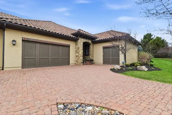 3214 W 137th Street, Leawood, KS 66224