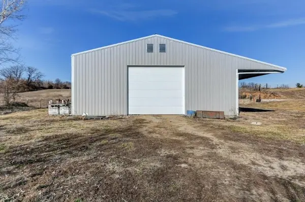 26204 E Hunter Road, Sibley, MO 64088